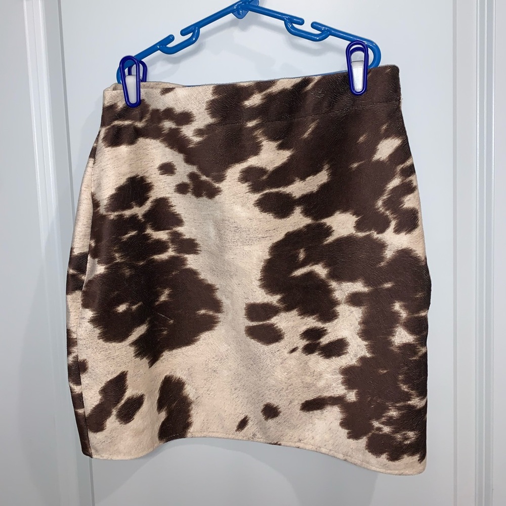 Cowprint bodycon skirt